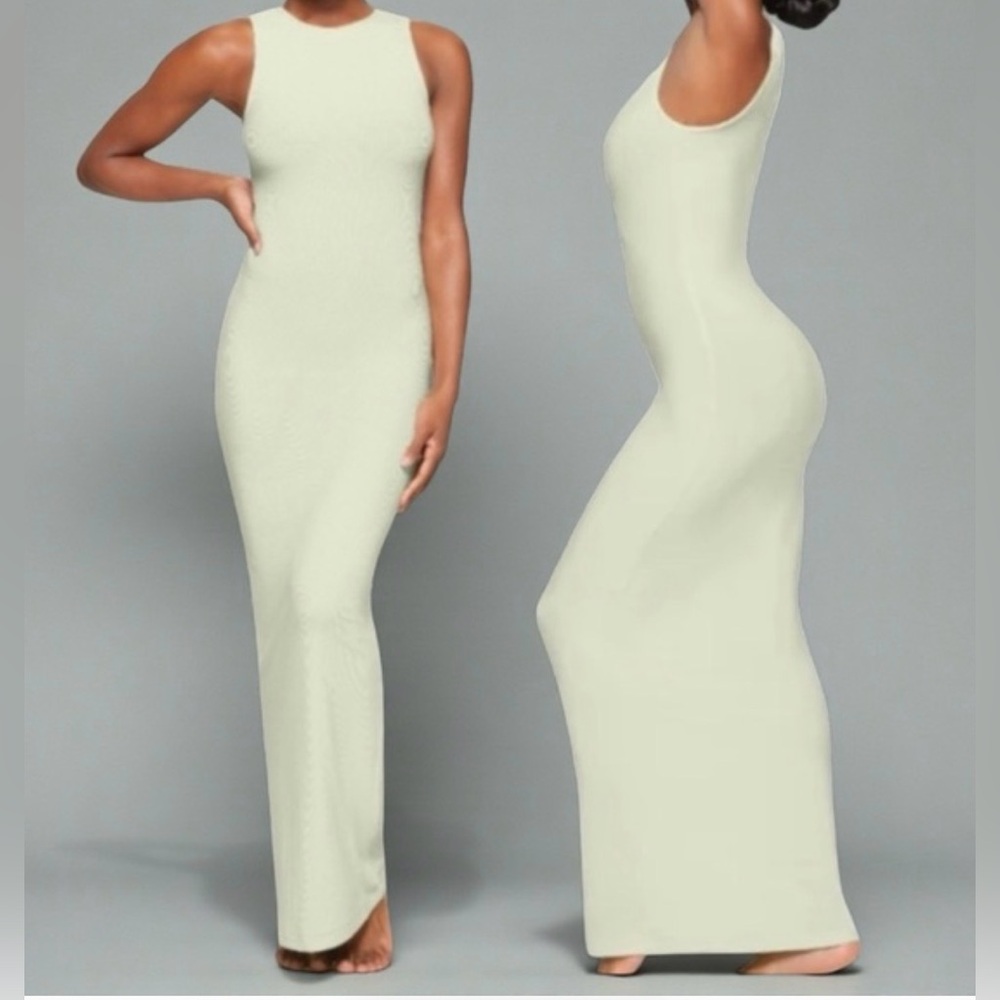 SKIMS Honey Dew Maxi